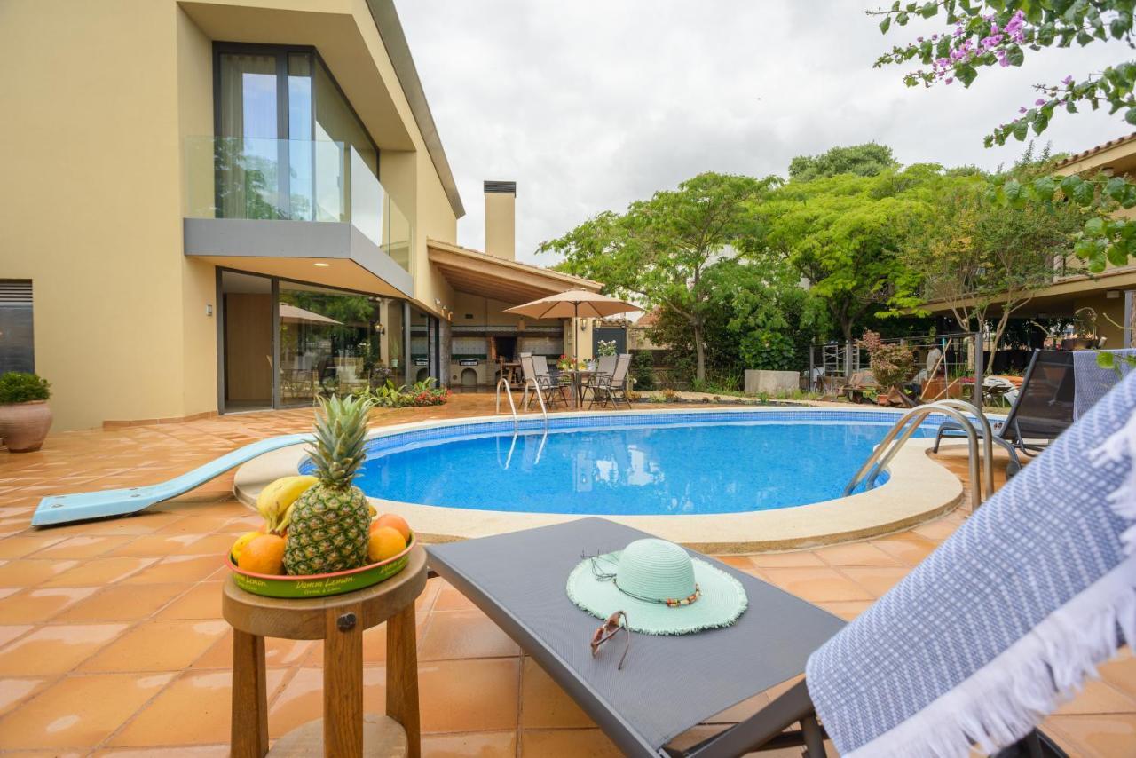 הוילה Vilabertrán Casa Deluxe Alt Emporda Costa Brava - Private Swimming Pool מראה חיצוני תמונה