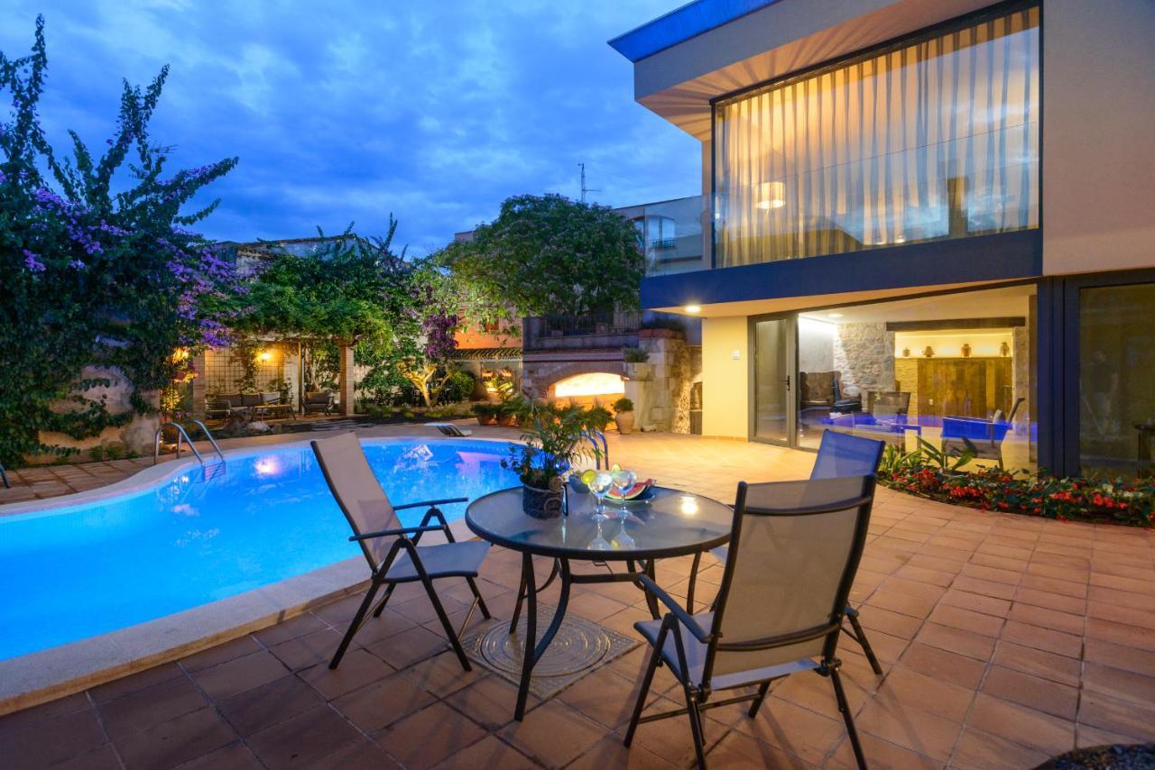 הוילה Vilabertrán Casa Deluxe Alt Emporda Costa Brava - Private Swimming Pool מראה חיצוני תמונה